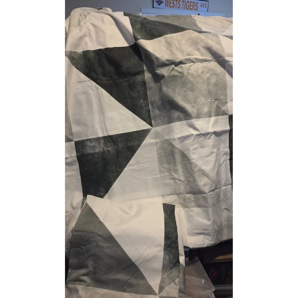 Modern Geometric Triangle King Duvet Cover Set Grey White Charcoal Minimalist